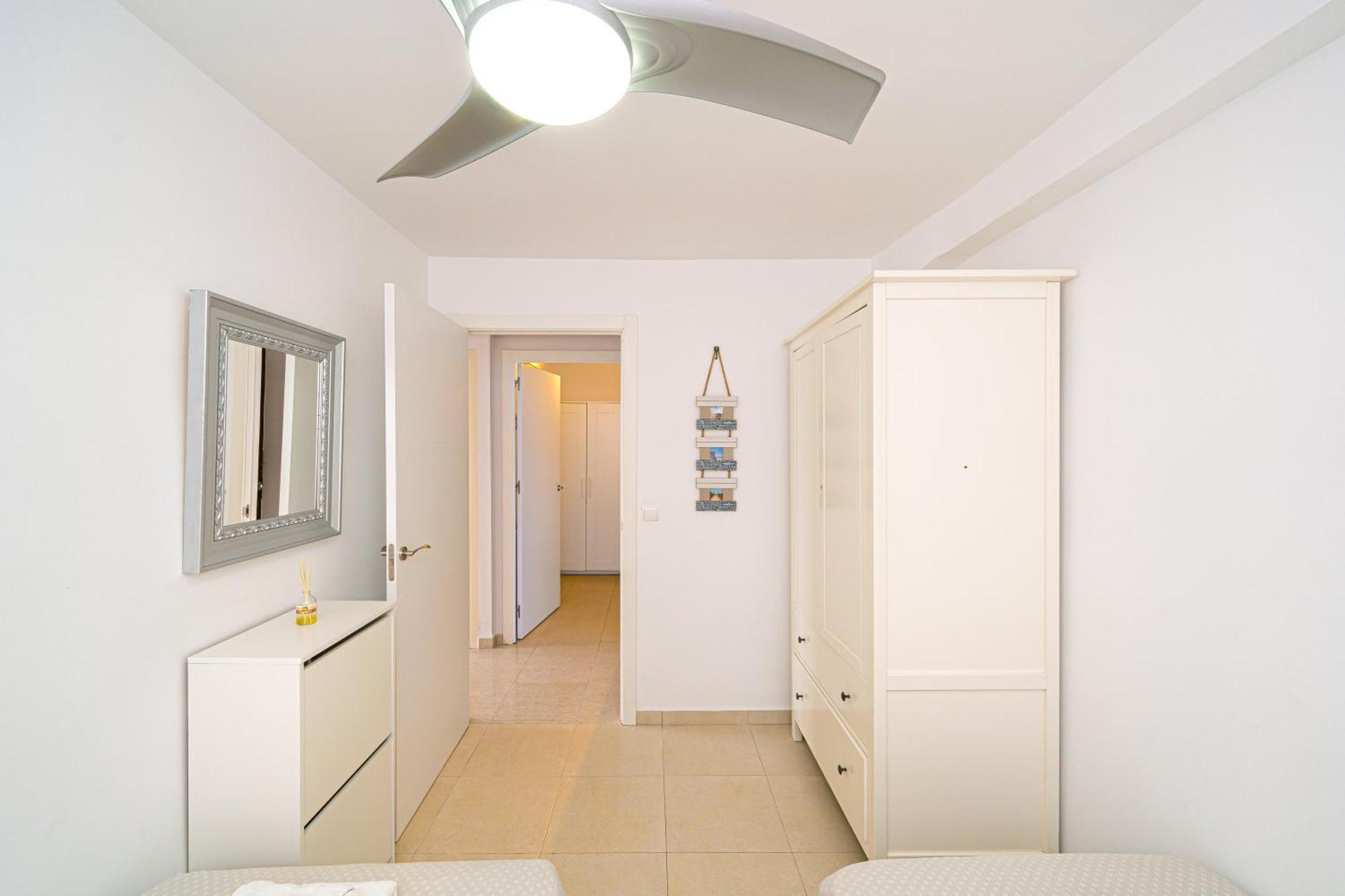 Apartamento Avenida Madrid Бенідорм Екстер'єр фото